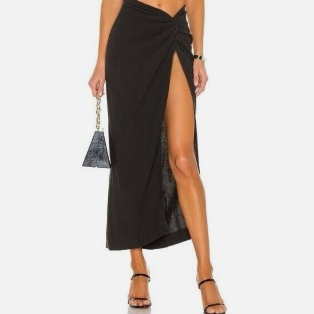Natalie Rolt Skirt - Picture 2 of 3